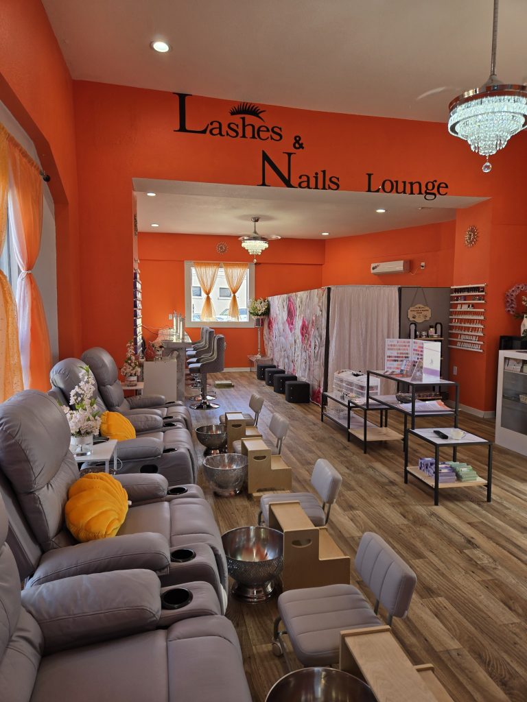 LashesNailsLounge-FortsmithAR-interior9